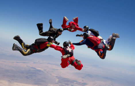 Skydiving star teamwork